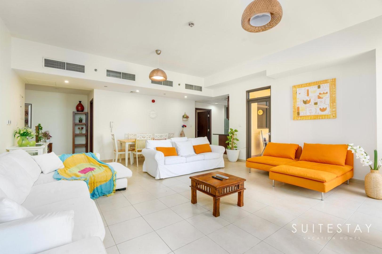 1 Bedroom 2 Bathrooms Flat With Sea View Balcony *